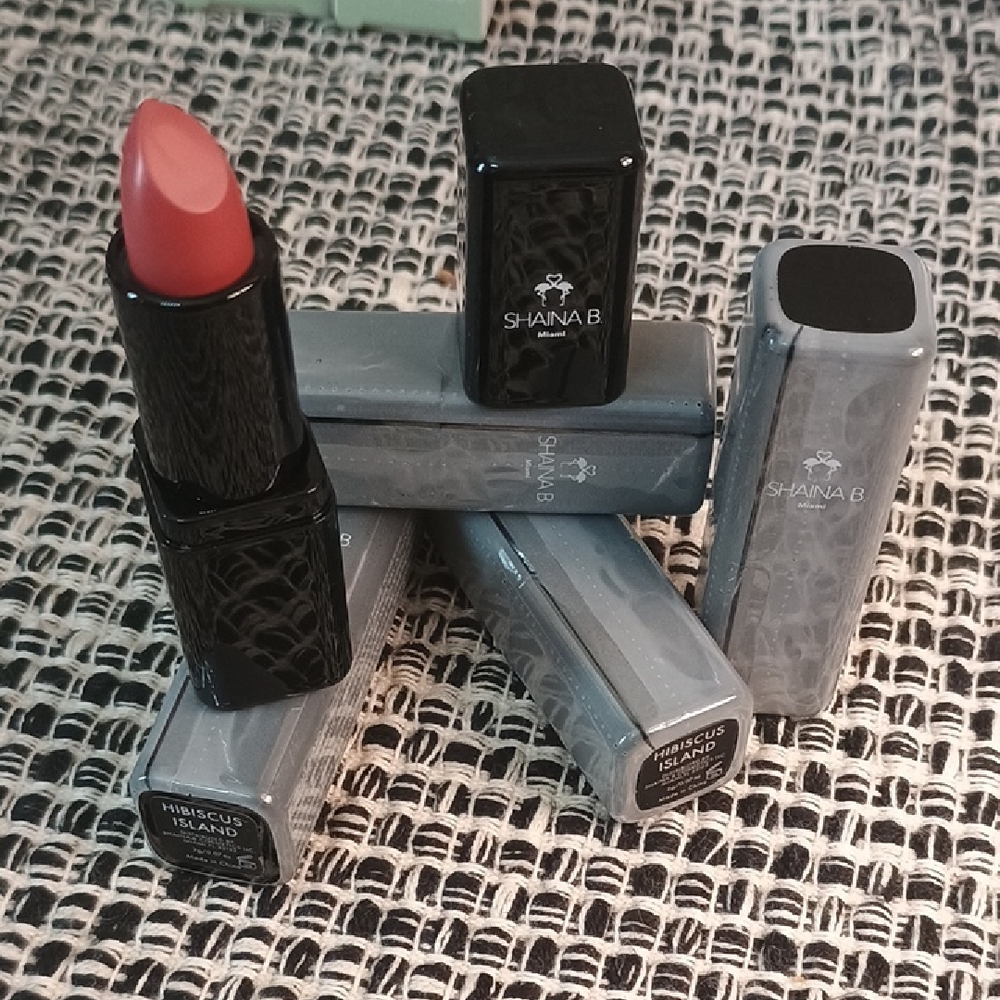 Shaina B Hibiscus Island Lipstick - Vibrant Coral